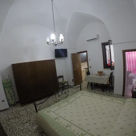Palazzo Regina Elena Pennula Matino